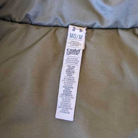 Under Armour Army Green Women's Cold Gear Fitted Vest - Picture 7 of 7